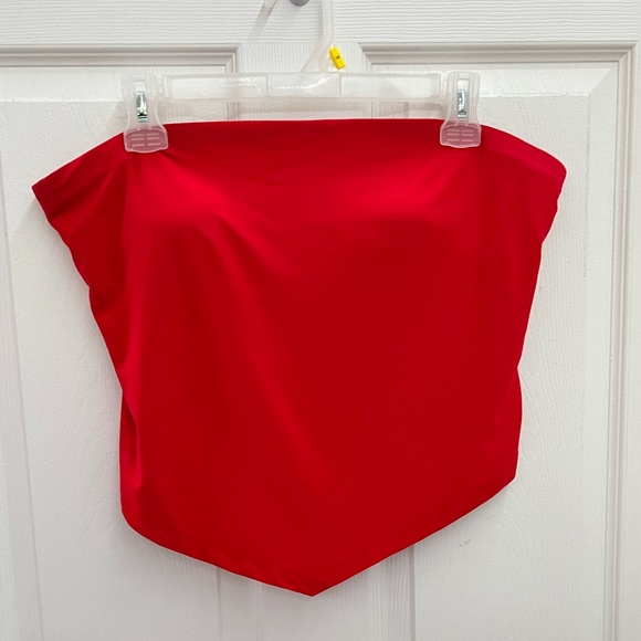 Size: XL  Color: Red - Picture 3 of 4